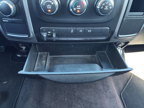 Used 2014 RAM 2500 Tradesman w/ Chrome Appearance Group AWD/4WD image 40