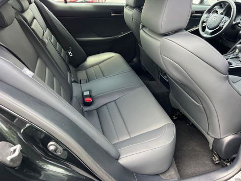 Certified 2025 Lexus IS 350 F Sport RWD image 16