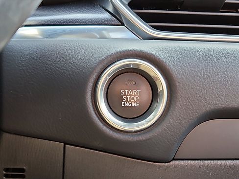 Used 2023 MAZDA CX-5 Carbon Edition image 23