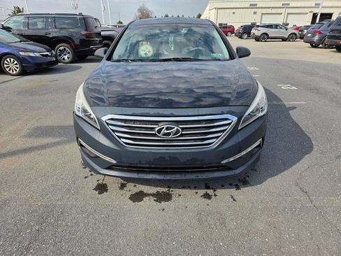Used 2015 Hyundai Sonata SE w/ Option Group 02 image 11