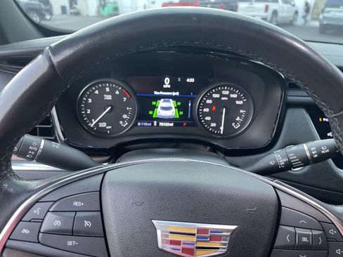 Used 2021 Cadillac XT5 Premium Luxury image 11