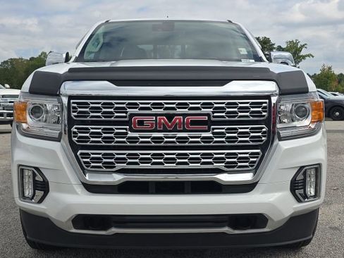 Used 2022 GMC Canyon Denali image 8