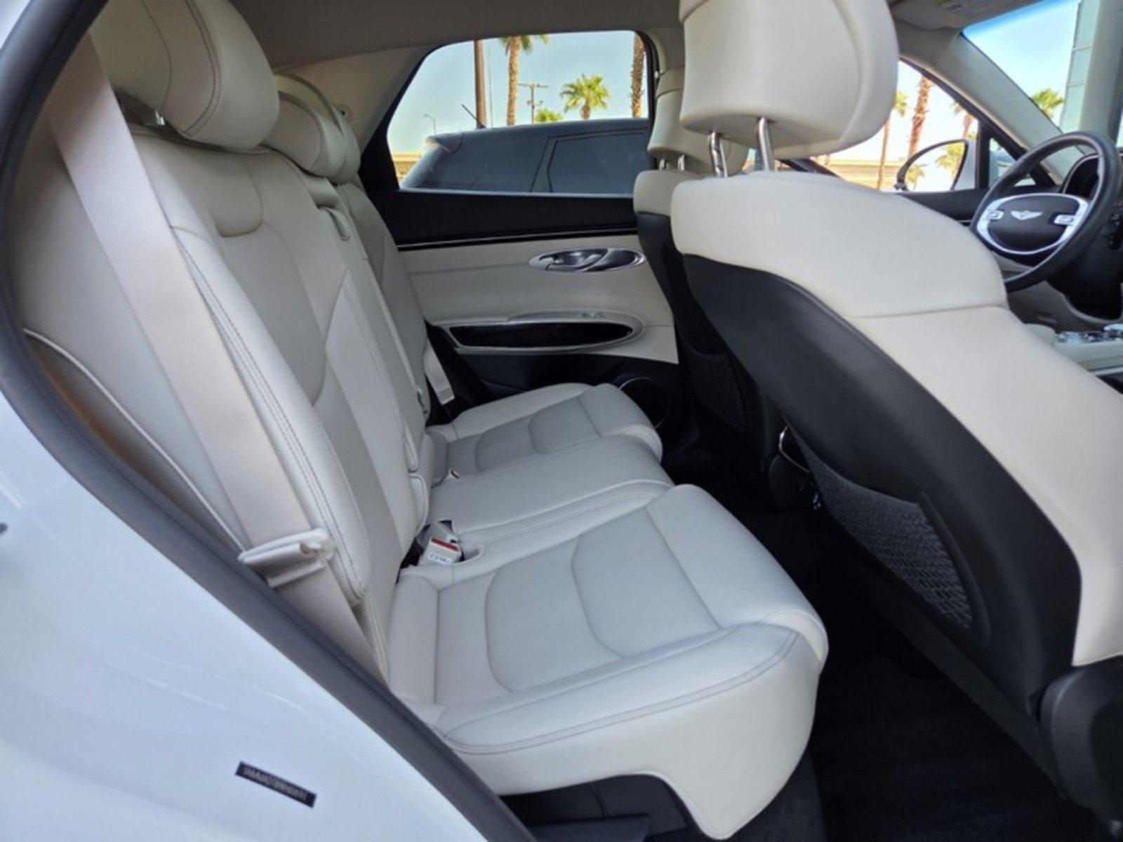 Used 2024 Genesis GV70 2.5T AWD/4WD image 18