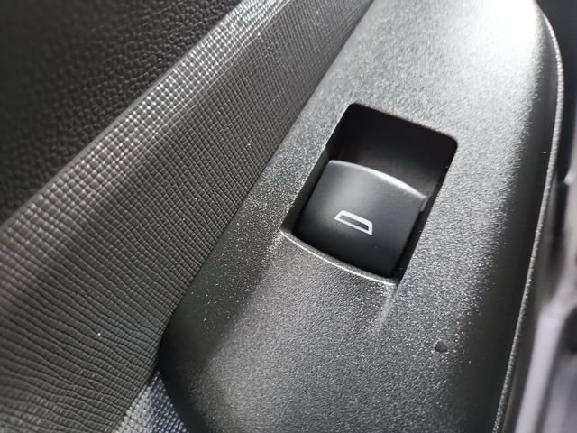 New 2026 Buick Envista Sport Touring w/ Convenience II Package FWD image 12