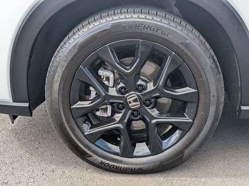 Used 2025 Honda HR-V Sport image 13