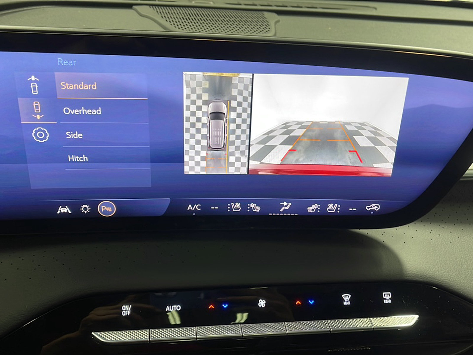 Used 2026 Buick Enclave Avenir w/ Super Cruise Package FWD image 10