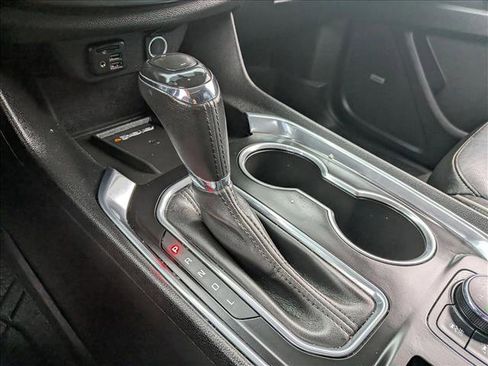 Used 2020 Chevrolet Traverse High Country image 11