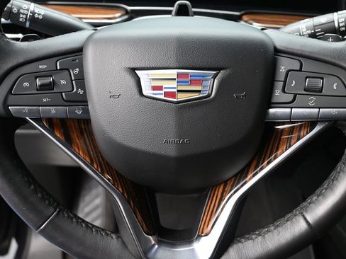 Certified 2024 Cadillac Escalade Premium Luxury AWD/4WD image 11
