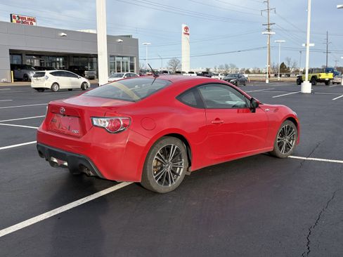 Used 2013 Scion FR-S image 12