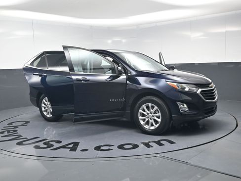 Used 2020 Chevrolet Equinox LT image 24