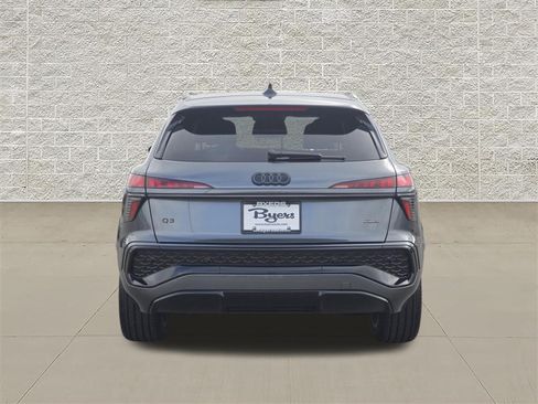 New 2026 Audi Q3 quattro 2.0T AWD/4WD image 6