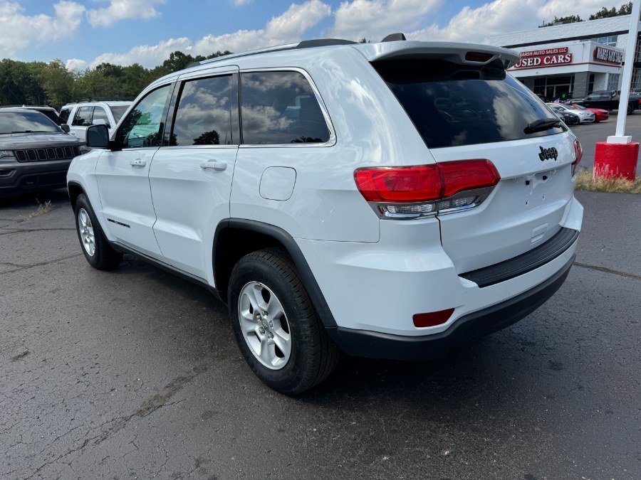 Used 2014 Jeep Grand Cherokee Laredo w/ Quick Order Package 23E AWD/4WD image 3
