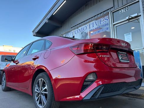 Used 2024 Kia Forte LXS image 5