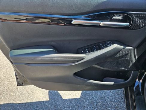 Used 2025 Kia Seltos EX w/ EX Sunroof Package FWD image 10