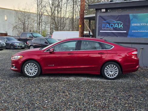 Used 2014 Ford Fusion SE w/ Equipment Group 502A image 8