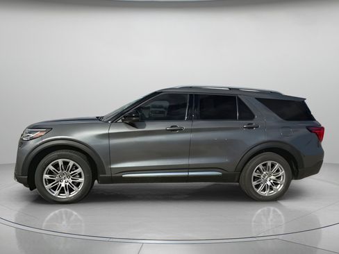 New 2026 Ford Explorer Platinum image 15