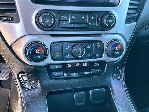 Used 2019 GMC Yukon XL SLT image 33