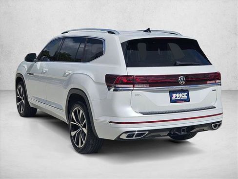 Used 2024 Volkswagen Atlas SEL Premium R-Line AWD/4WD image 8