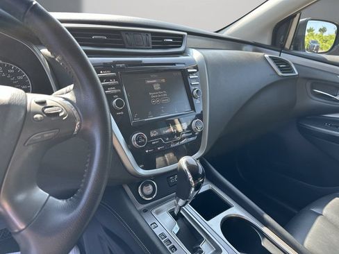 Used 2024 Nissan Murano SV w/ SV Midnight Edition Package FWD image 15