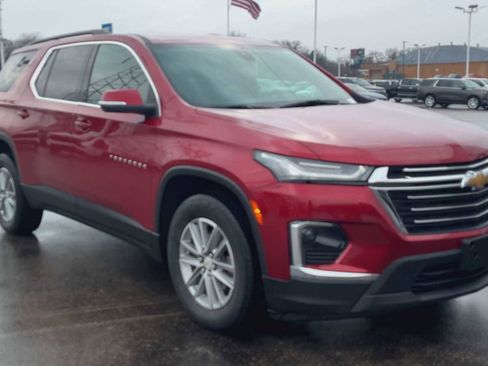 Certified 2023 Chevrolet Traverse LT w/ LPO, Floor Liner Package image 8