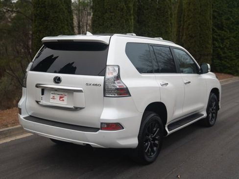 Used 2023 Lexus GX 460 Premium image 17