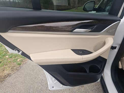 Used 2019 BMW X3 sDrive30i image 22