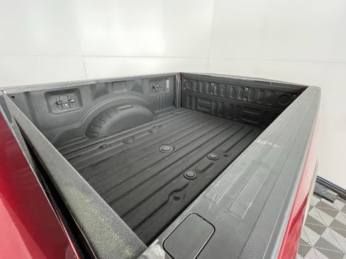 Used 2019 Ford F350 Lariat image 8