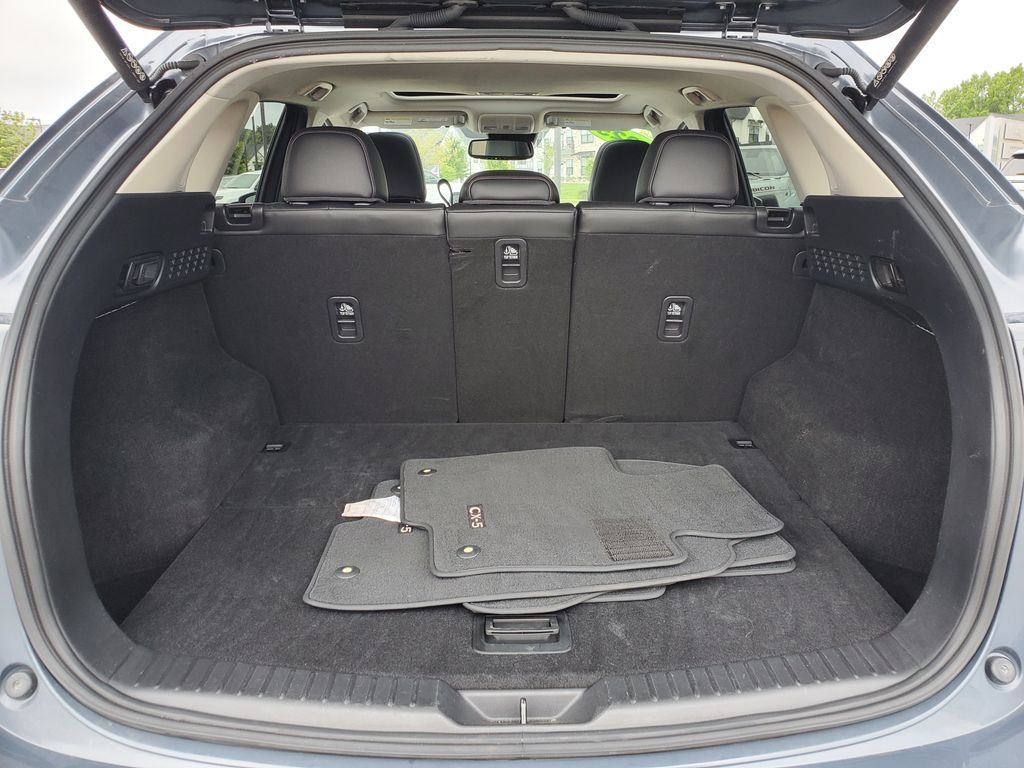 Used 2025 MAZDA CX-5 Carbon Edition AWD/4WD image 6