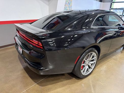 Used 2025 Dodge Charger Daytona Scat Pack AWD/4WD image 39
