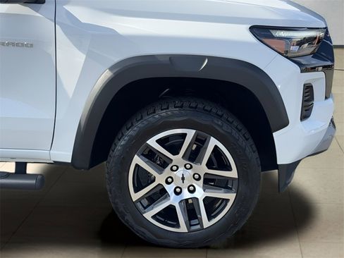 Used 2024 Chevrolet Colorado Z71 w/ Advanced Trailering Package image 44