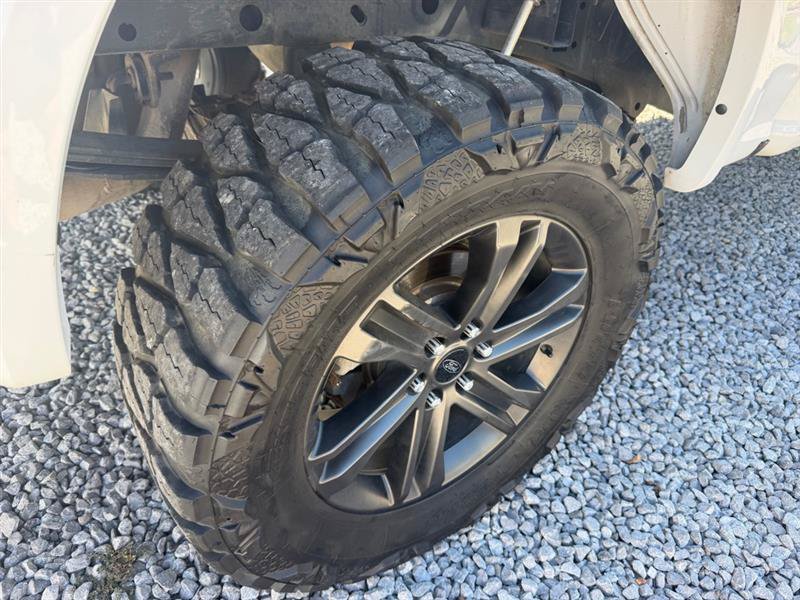 Used 2020 Ford F150 Lariat AWD/4WD image 12