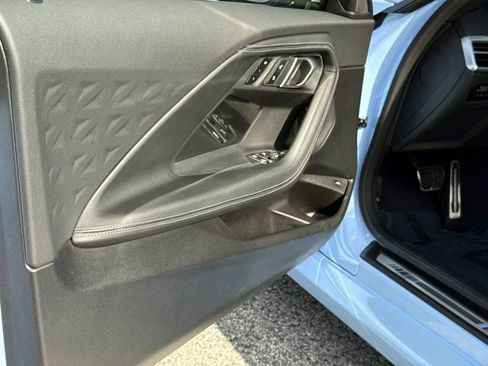 Used 2025 BMW M240i Coupe RWD image 11