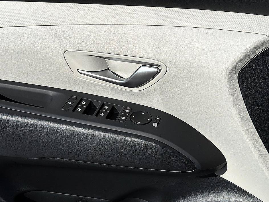 New 2026 Hyundai Tucson SEL Plus FWD image 15