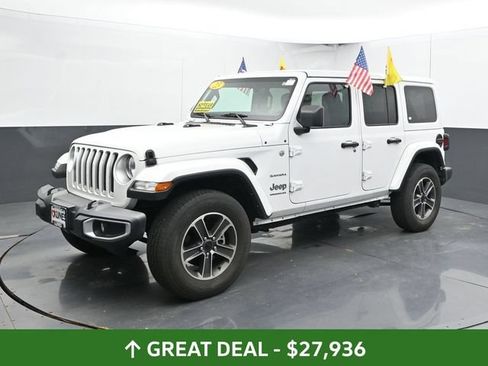 Used 2023 Jeep Wrangler Unlimited Sahara AWD/4WD image 8