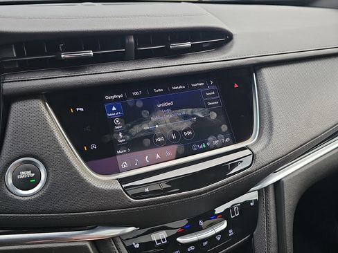 Used 2025 Cadillac XT5 Premium Luxury FWD image 29