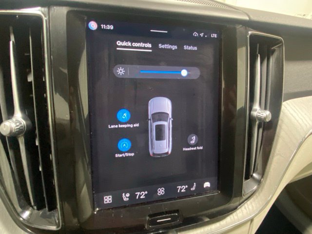 Used 2024 Volvo XC60 B5 Plus w/ Protection Package Premier AWD/4WD image 23