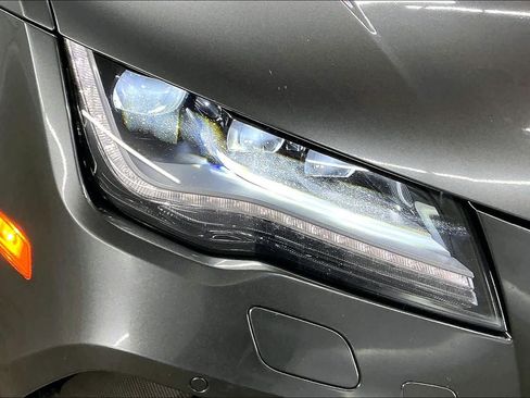 Used 2014 Audi RS 7 Prestige image 31