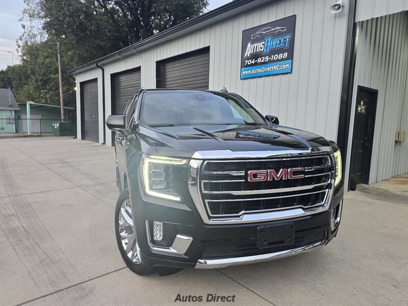 Used 2021 GMC Yukon XL SLT w/ Rear Media and Nav Package AWD/4WD image 15