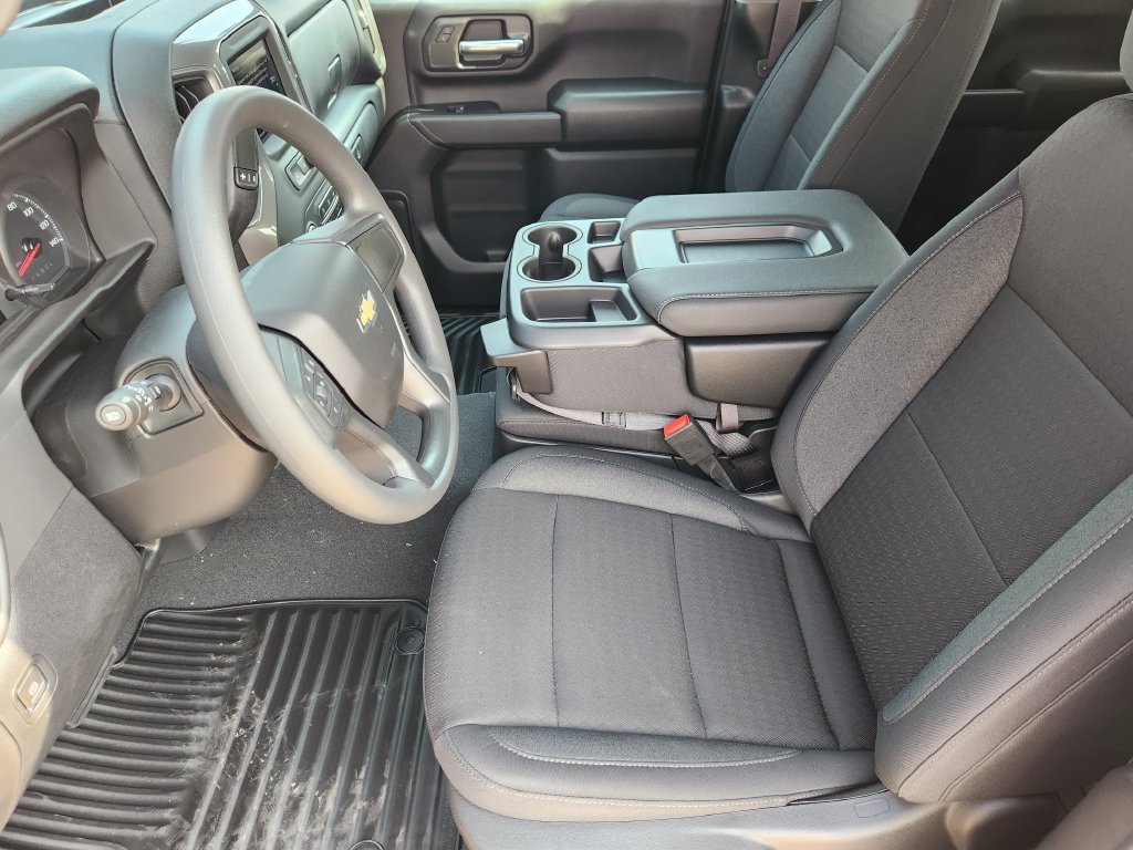 New 2026 Chevrolet Silverado 2500 Custom w/ Custom Convenience Package AWD/4WD image 5