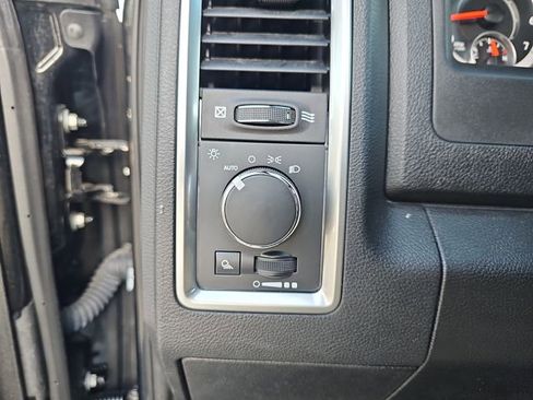 Used 2024 RAM 1500 Classic Warlock image 25