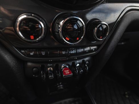 Used 2021 MINI Cooper Countryman image 16