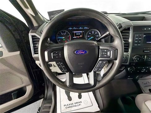 Used 2017 Ford F250 XLT w/ XLT Value Package image 11