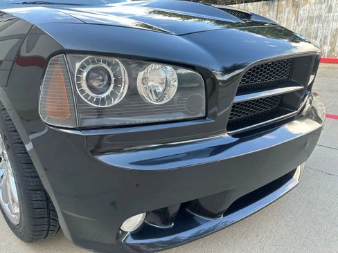 Used 2010 Dodge Charger SRT8 w/ SRT Option Group II image 6