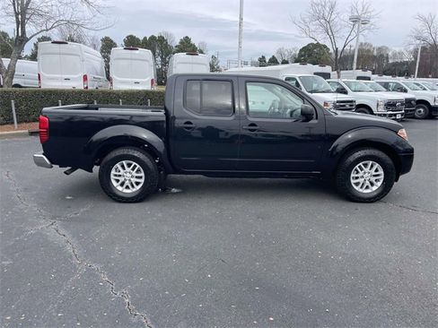Used 2021 Nissan Frontier SV image 33