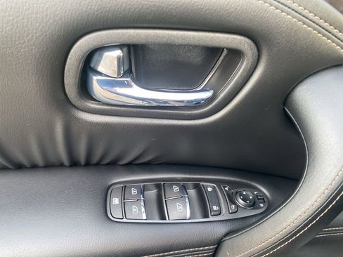 Used 2024 Nissan Armada Platinum w/ Cargo Package image 11