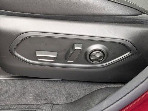 New 2026 Jeep Grand Cherokee 4WD image 12