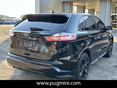 Used 2022 Ford Edge SE w/ Black Appearance Package image 7