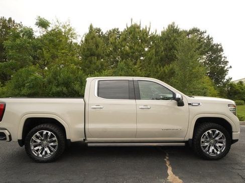 New 2026 GMC Sierra 1500 Denali w/ Denali Reserve Package AWD/4WD image 2