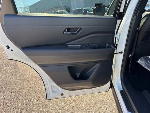 New 2025 Nissan Pathfinder Rock Creek image 15