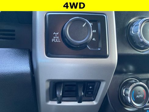 Used 2020 Ford F250 Lariat w/ FX4 Off-Road Package image 8